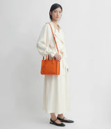 Alima Deluxe Tote M (Orange - Based) - Farmatuur