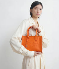 Alima Deluxe Tote M (Orange - Based) - Farmatuur