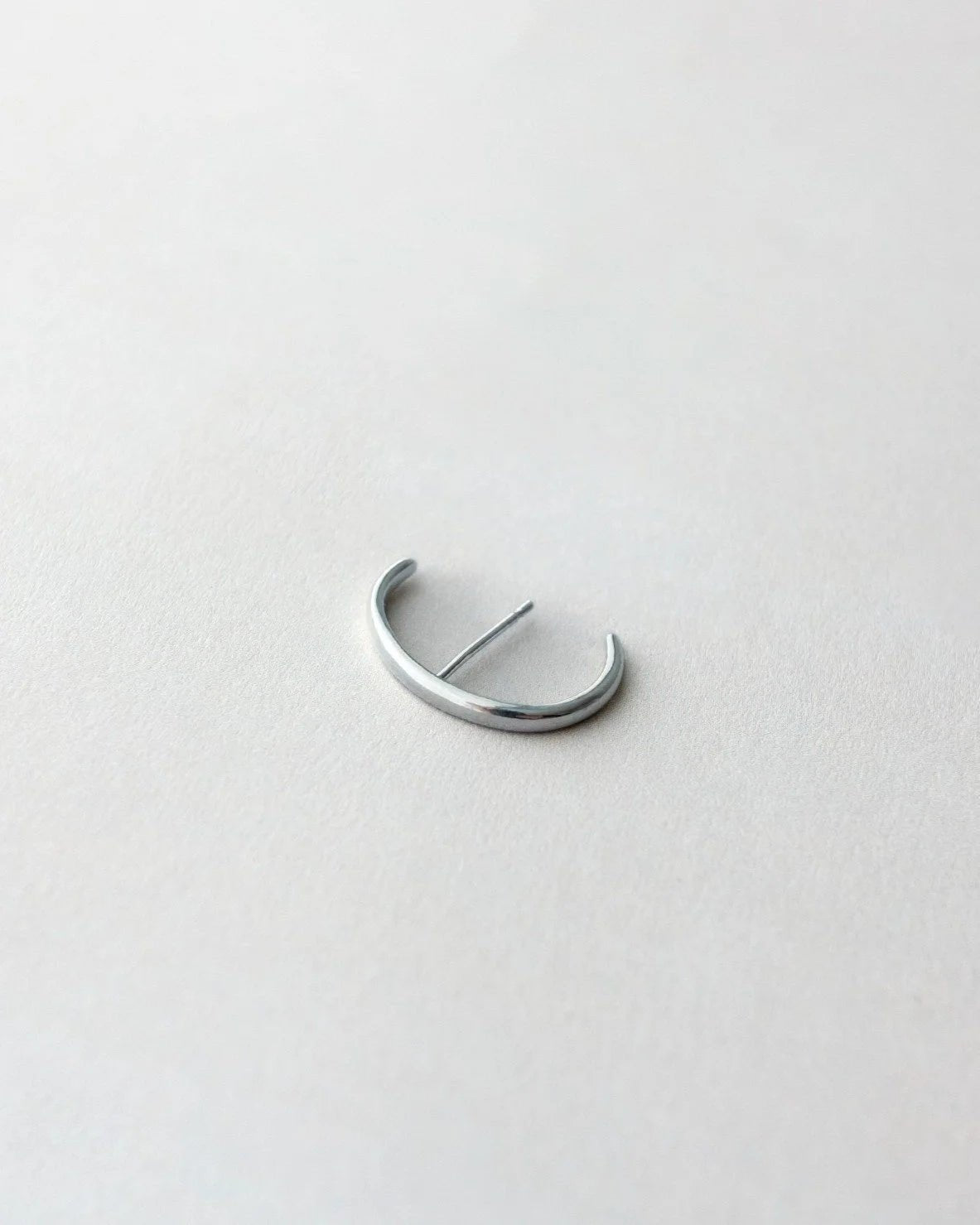 Esme Earring - RIGHT - Farmatuur