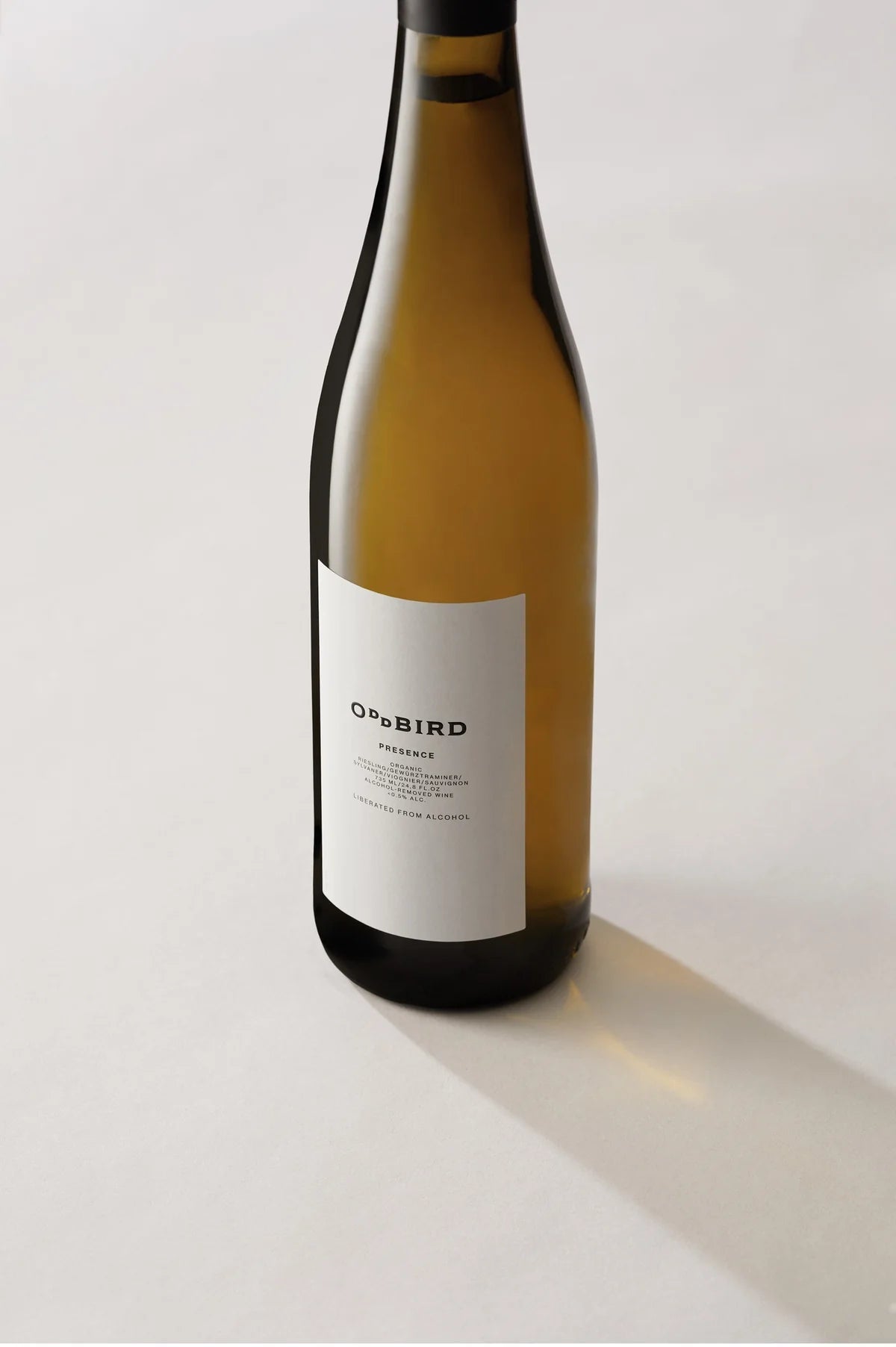 Oddbird White (Non - Alcoholic), Alsace & South of France - Farmatuur